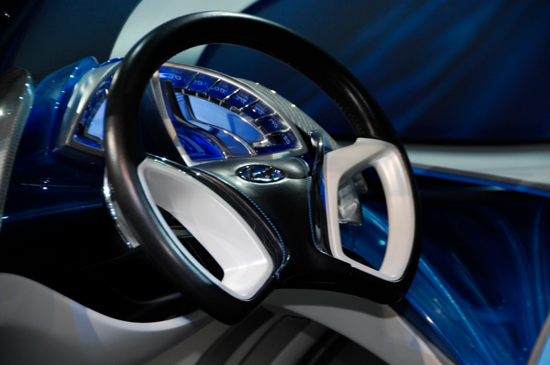 Illustration for article titled Hyundai Nuvis Concept: Hybrid Blue Drive Gives It Wings